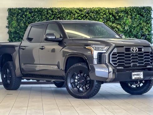 Used 2025 Toyota Tundra Platinum w/ TRD Off-Road Package AWD/4WD image 1