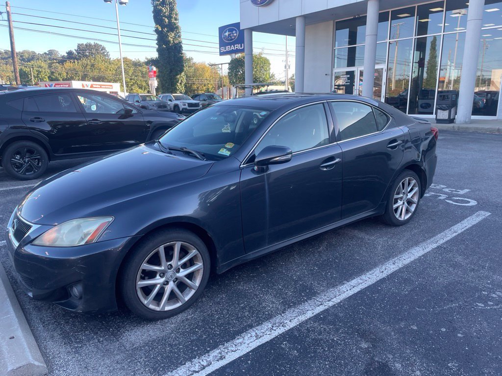 Used 2011 Lexus IS 250 AWD w/ Premium Pkg Value Edition image 2