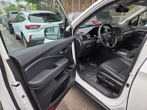 Used 2022 Honda Pilot Special Edition image 8