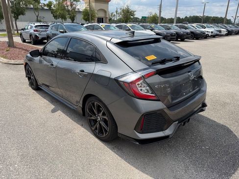 Used 2018 Honda Civic Sport image 9