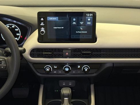 New 2027 Honda HR-V LX image 14