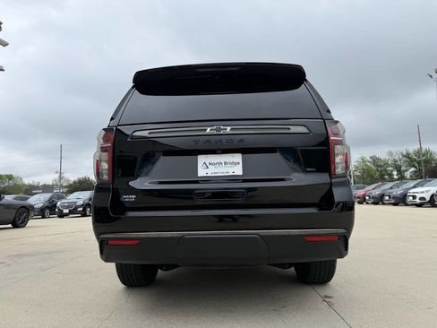 Used 2022 Chevrolet Tahoe Z71 w/ Luxury Package AWD/4WD image 33