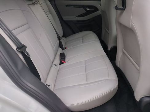 Used 2026 Land Rover Range Rover Evoque S AWD/4WD image 17