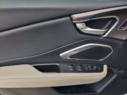 Used 2025 Acura RDX SH-AWD image 20