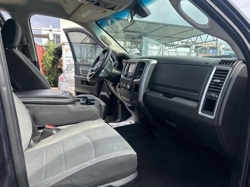 Used 2021 RAM 1500 Classic SLT AWD/4WD image 15