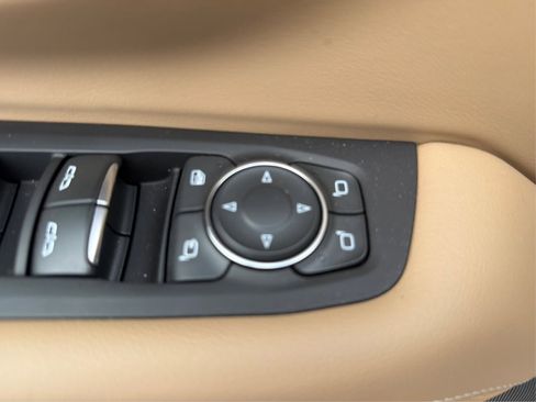 Used 2024 Chevrolet Tahoe Premier image 39