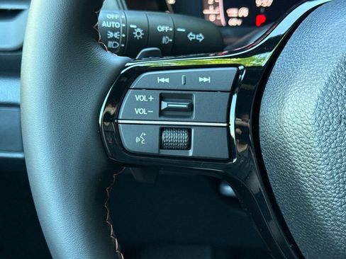 Used 2026 Honda Pilot Sport image 26