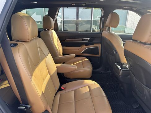 Used 2020 Kia Telluride SX w/ Towing Package image 13