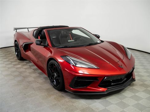 Used 2023 Chevrolet Corvette Stingray Preferred Cpe w/ Z51 Performance Package RWD image 20