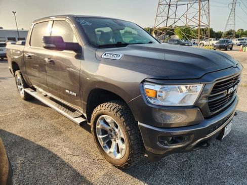Used 2020 RAM 1500 Lone Star AWD/4WD image 1