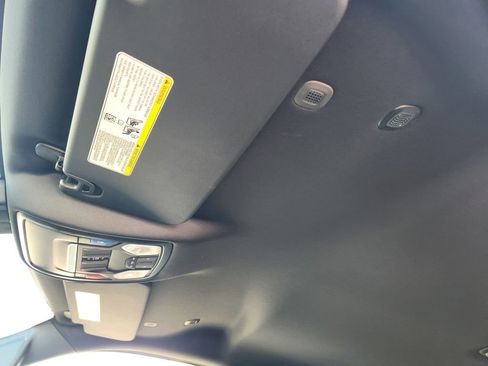 New 2026 RAM 1500 Express AWD/4WD image 19