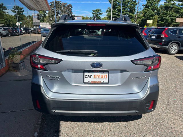 Used 2022 Subaru Outback Premium AWD/4WD image 6