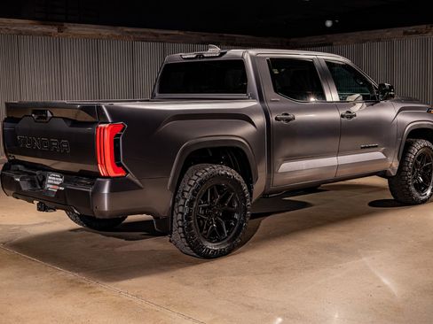 Used 2025 Toyota Tundra Limited image 10