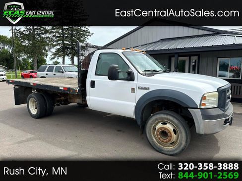 Used 2007 Ford F550 2WD Regular Cab Super Duty image 1
