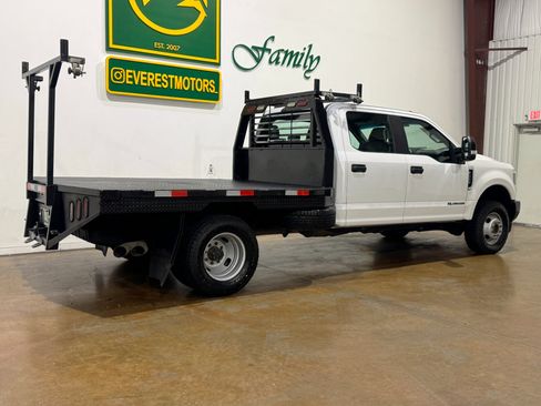 Used 2019 Ford F350 XL w/ Power Equipment Group image 8