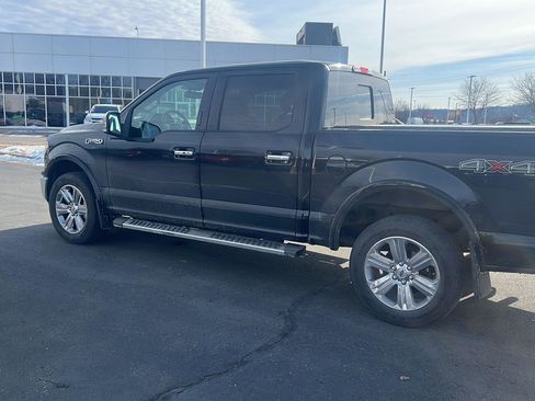 Used 2019 Ford F150 Lariat image 10
