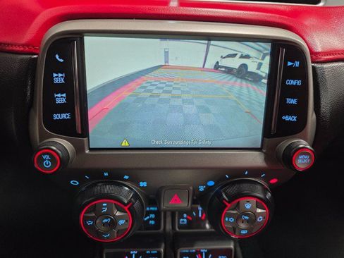 Used 2015 Chevrolet Camaro SS w/ Commemorative Special Edition RWD image 51