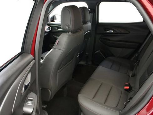 Used 2023 Chevrolet TrailBlazer RS AWD/4WD image 28
