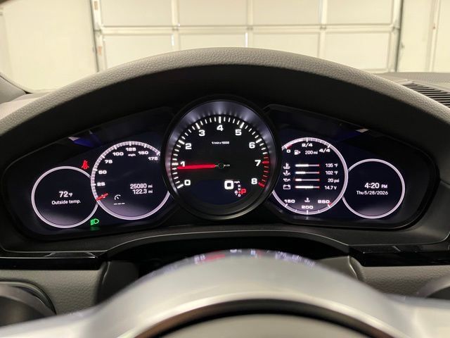 Used 2022 Porsche Cayenne Platinum Edition AWD/4WD image 22