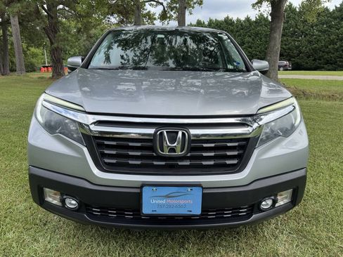Used 2017 Honda Ridgeline RTL-T image 3