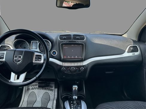 Used 2011 Dodge Journey SXT w/ Trailer Tow Prep Group FWD image 24