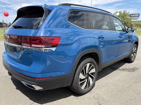 Certified 2026 Volkswagen Atlas SE AWD/4WD image 4
