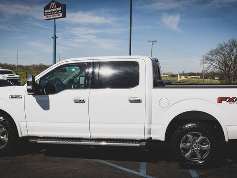 Used 2019 Ford F150 Lariat image 7