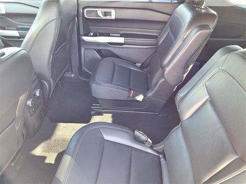 Certified 2022 Ford Explorer XLT w/ Equipment Group 202A image 12
