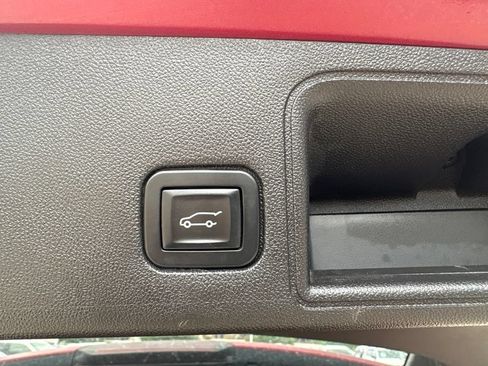 Used 2018 GMC Terrain SLT w/ Preferred Package AWD/4WD image 41