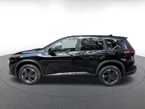 Used 2025 Nissan Rogue SV AWD/4WD image 4