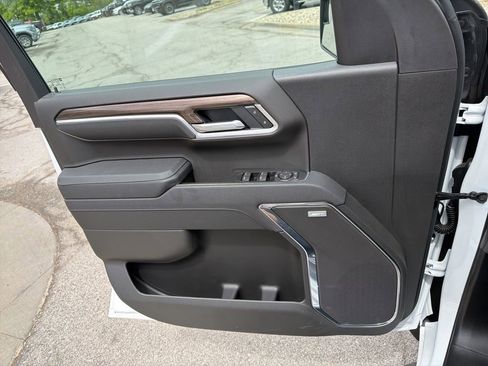 New 2026 Chevrolet Silverado 1500 LT Trail Boss w/ Convenience Package II AWD/4WD image 37
