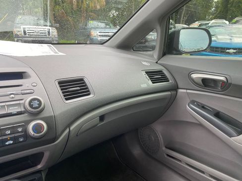 Used 2007 Honda Civic LX image 29