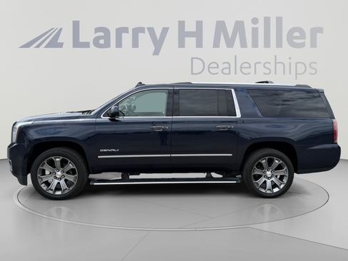 Used 2019 GMC Yukon XL Denali w/ Open Road Package AWD/4WD image 2