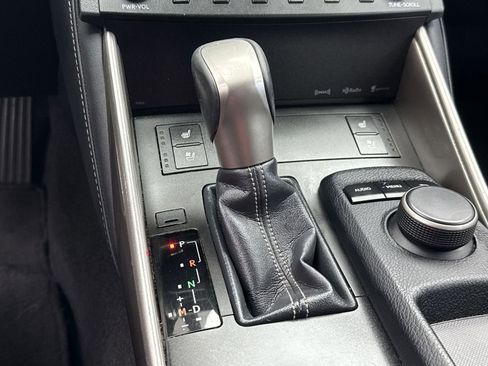 Used 2016 Lexus IS 200t w/ Premium Package image 28