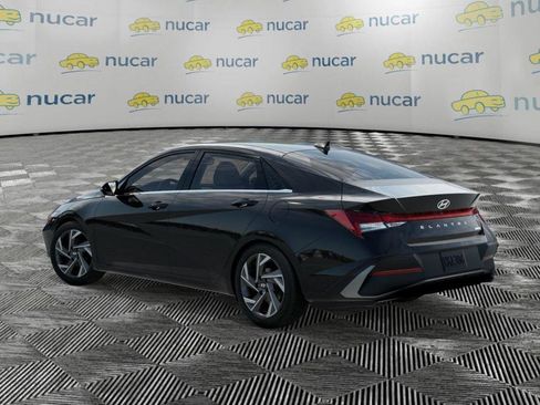 New 2026 Hyundai Elantra Limited FWD image 5