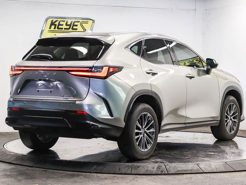 Used 2024 Lexus NX 350 AWD w/ Vision Package image 4