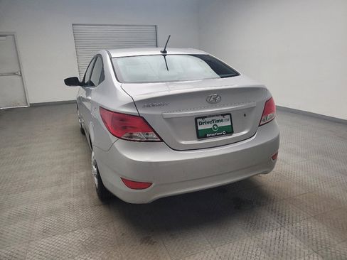 Used 2017 Hyundai Accent SE image 6