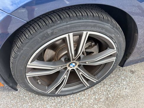 Used 2023 BMW 330i Sedan w/ Premium Package RWD image 10