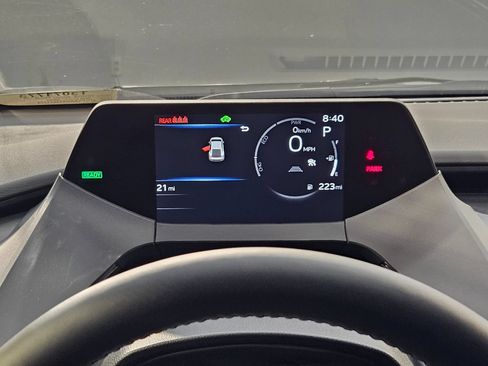 New 2026 Toyota Prius XLE FWD image 16