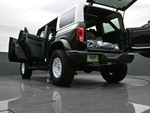 New 2026 Ford Bronco Heritage Edition AWD/4WD image 39