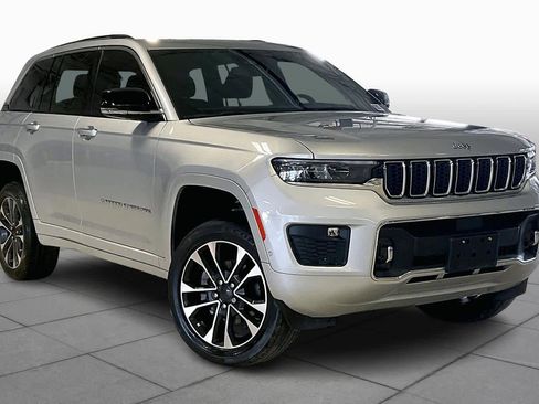 Used 2022 Jeep Grand Cherokee Overland image 3