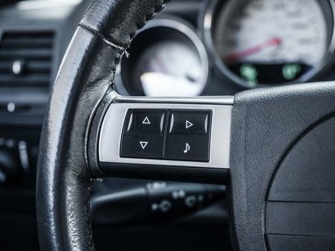 Used 2008 Dodge Challenger SRT8 image 65