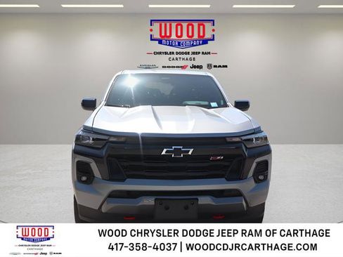 Used 2024 Chevrolet Colorado Z71 w/ Z71 Convenience Package 2 AWD/4WD image 9