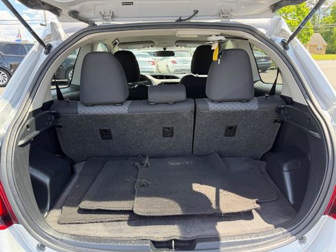 Used 2015 Toyota Yaris LE FWD image 27
