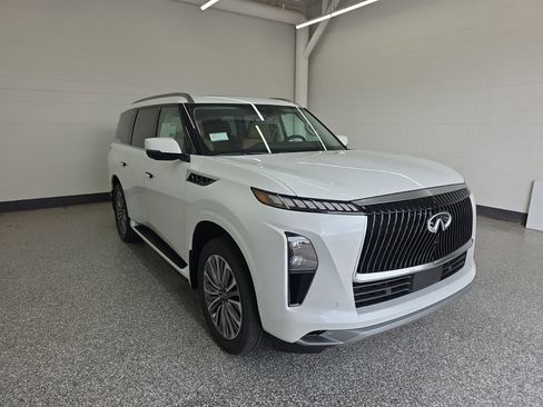 New 2026 INFINITI QX80 Luxe w/ Cargo Package RWD image 7