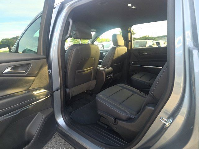 Used 2026 Chevrolet Traverse LT AWD/4WD image 26
