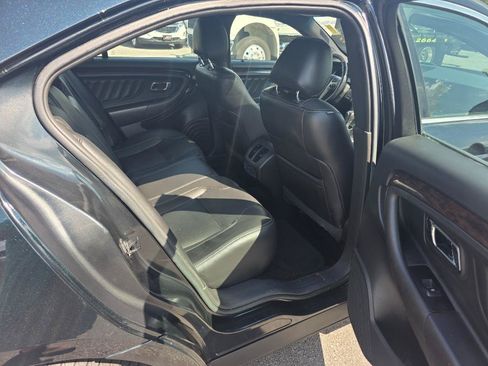 Used 2014 Ford Taurus Limited w/ Equipment Group 301A FWD image 12