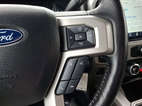 Certified 2022 Ford F250 Lariat w/ Lariat Value Package image 21