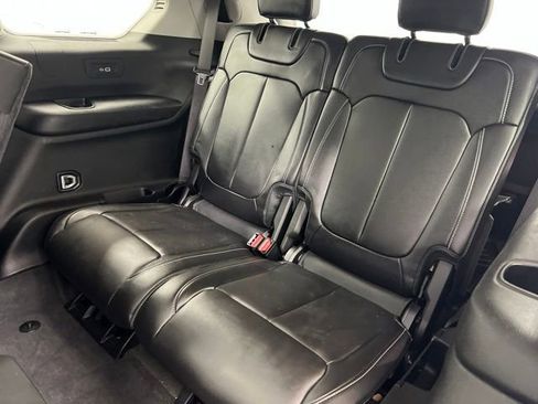 Used 2022 Jeep Grand Cherokee L Limited AWD/4WD image 12