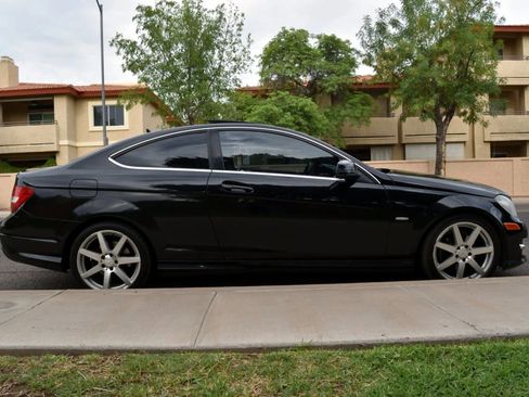 Used 2012 Mercedes-Benz C 250 Coupe image 8